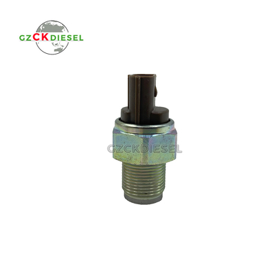 ईंधन दबाव सेंसर 499000-6131 8-97318684-1 इसुज़ु इंजन 4HK1 6HK1 6UZ1 6WG1 के लिए